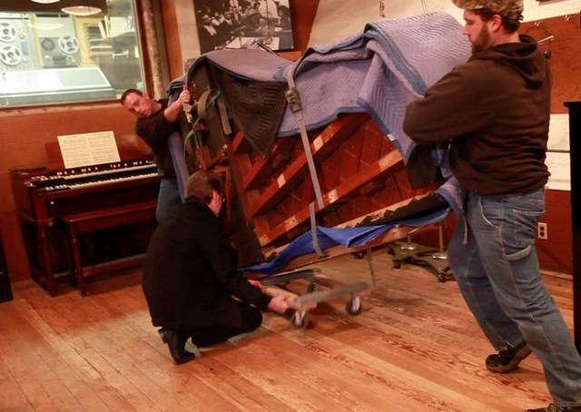Atlanta piano movers